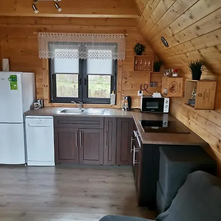 Nad Narwia بيت للعطل *