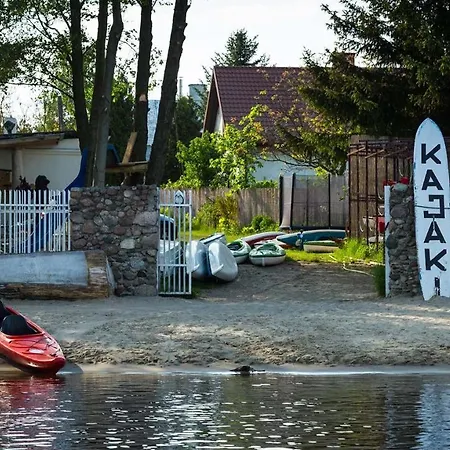 Nad Narwia بيت للعطل *